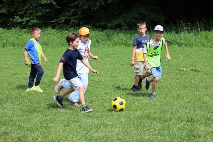 deti v letnom tábore Fantázia – 1. fantastický turnus 2026, 4. deň, Športové hry a turnaje – fotka 35 z 72