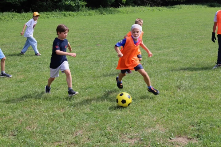 deti v letnom tábore Fantázia – 1. fantastický turnus 2026, 4. deň, Športové hry a turnaje – fotka 36 z 72