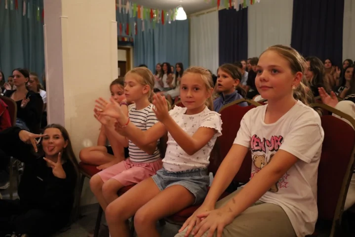 deti v letnom tábore Fantázia – 3. fantastický turnus 2026, 4. deň, Fantázia má talent – fotka 46 z 68