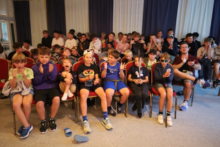 deti v letnom tábore Fantázia – 3. fantastický turnus 2026, 4. deň, Fantázia má talent – fotka 1 z 68