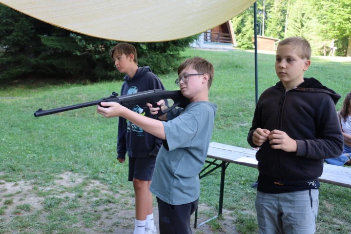 deti v letnom tábore Fantázia – 3. fantastický turnus 2026, 4. deň, Fantastické kluby popoludni – fotka 2 z 58