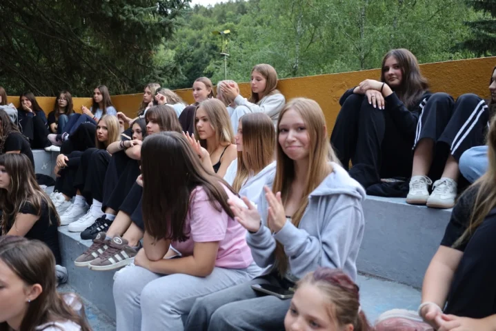 deti v letnom tábore Fantázia – 3. fantastický turnus 2026, 6. deň, Gala – fotka 20 z 87