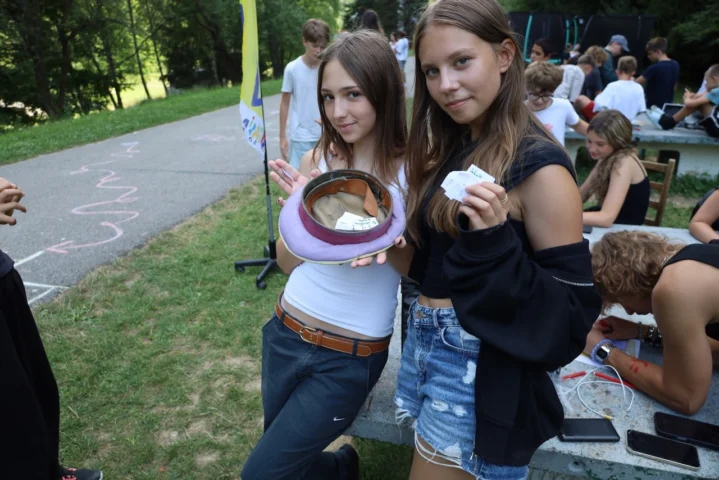 deti v letnom tábore Fantázia – 3. fantastický turnus 2026, 6. deň, Podnikanie – fotka 95 z 101