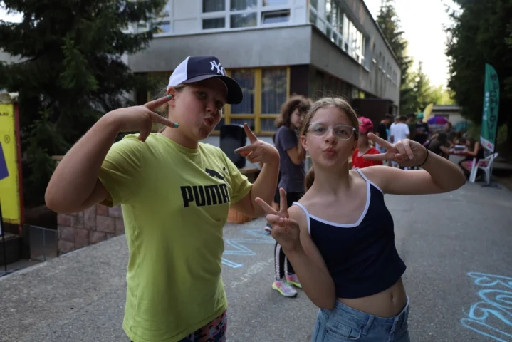 deti v letnom tábore Fantázia – 3. fantastický turnus 2026, 6. deň, Podnikanie – fotka 55 z 101