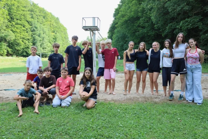 deti v letnom tábore Fantázia – 3. fantastický turnus 2026, 6. deň, Kluby dopoludnia – fotka 16 z 106