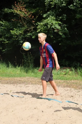 deti v letnom tábore Fantázia – 3. fantastický turnus 2026, 7. deň, Kluby popoludni – fotka 20 z 70