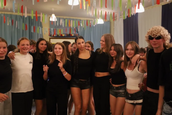 deti v letnom tábore Fantázia – 3. fantastický turnus 2026, 7. deň, Hudobný festival – fotka 99 z 127