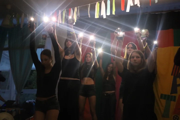 deti v letnom tábore Fantázia – 3. fantastický turnus 2026, 7. deň, Hudobný festival – fotka 120 z 127