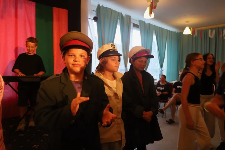 deti v letnom tábore Fantázia – 3. fantastický turnus 2026, 7. deň, Hudobný festival – fotka 50 z 127