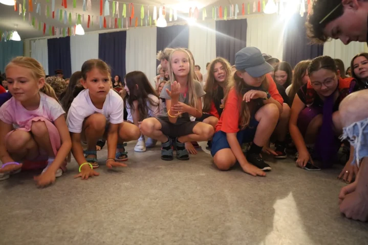 deti v letnom tábore Fantázia – 3. fantastický turnus 2026, 7. deň, Hudobný festival – fotka 10 z 127