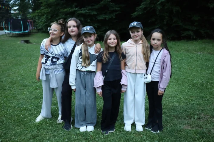 deti v letnom tábore Fantázia – 1. fantastický turnus 2026, 4. deň, Opekačka – fotka 61 z 71