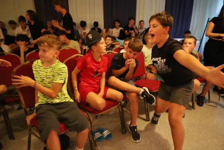 deti v letnom tábore Fantázia – 3. fantastický turnus 2026, 9. deň, Rozlúčka – fotka 42 z 120