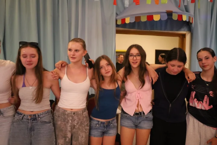 deti v letnom tábore Fantázia – 3. fantastický turnus 2026, 9. deň, Rozlúčka – fotka 118 z 120
