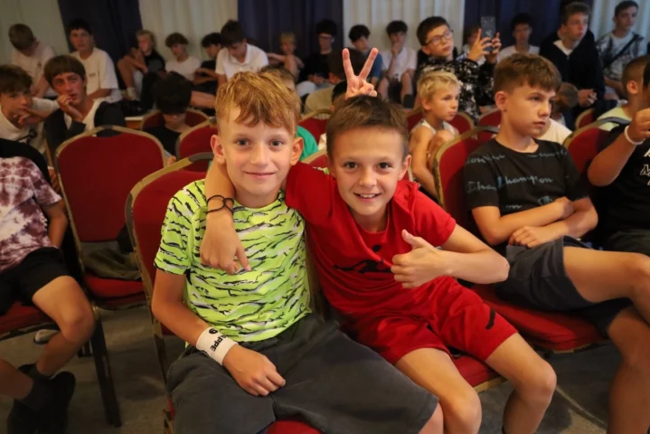 deti v letnom tábore Fantázia – 3. fantastický turnus 2026, 9. deň, Rozlúčka – fotka 10 z 120