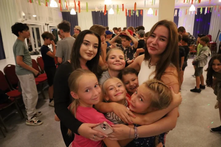 deti v letnom tábore Fantázia – 3. fantastický turnus 2026, 9. deň, Rozlúčka – fotka 105 z 120