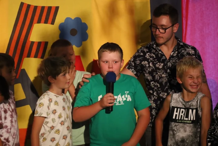 deti v letnom tábore Fantázia – 3. fantastický turnus 2026, 9. deň, Rozlúčka – fotka 16 z 120
