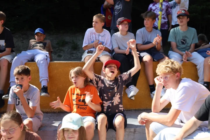 deti v letnom tábore Fantázia – 3. fantastický turnus 2026, 9. deň, Jarmok – fotka 2 z 88