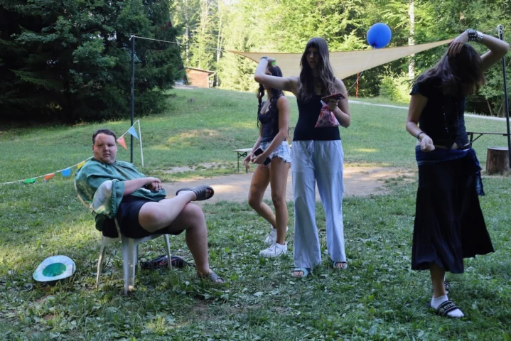 deti v letnom tábore Fantázia – 3. fantastický turnus 2026, 9. deň, Jarmok – fotka 84 z 88