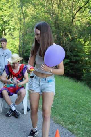 deti v letnom tábore Fantázia – 3. fantastický turnus 2026, 9. deň, Jarmok – fotka 64 z 88