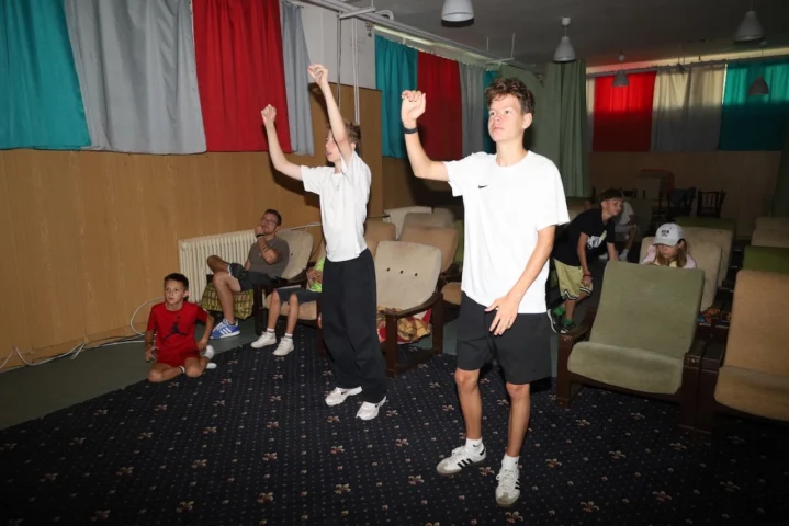 deti v letnom tábore Fantázia – 3. fantastický turnus 2026, 9. deň, Fantastické kluby dopoludnia – fotka 67 z 84