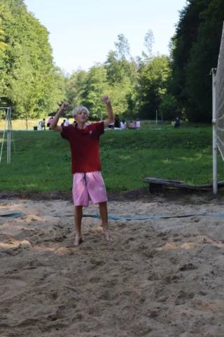 deti v letnom tábore Fantázia – 3. fantastický turnus 2026, 9. deň, Fantastické kluby dopoludnia – fotka 22 z 84