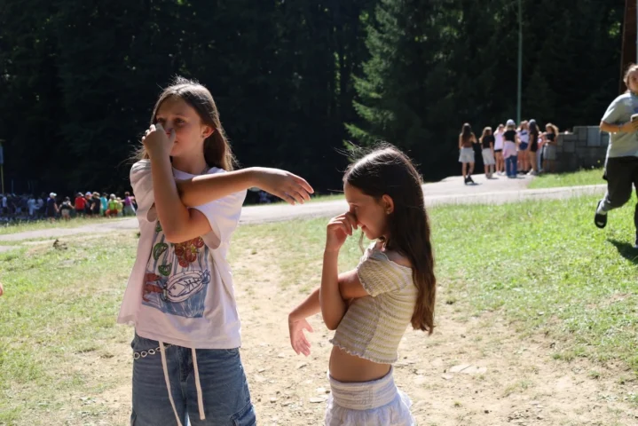 deti v letnom tábore Fantázia – 3. fantastický turnus 2026, 8. deň, Začarovaná krajina – fotka 35 z 81