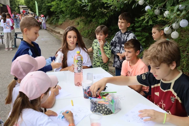 deti v letnom tábore Fantázia – 1. fantastický turnus 2026, 6. deň, Fantastické podnikanie – fotka 33 z 90