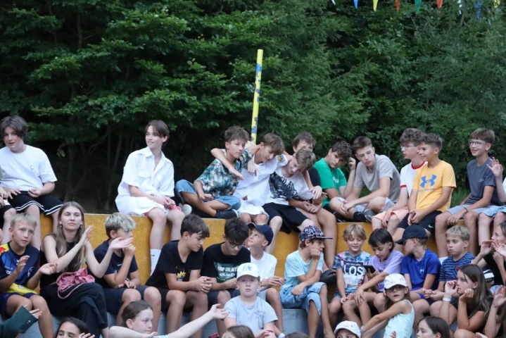 deti v letnom tábore Fantázia – 4. fantastický turnus 2026, 4. deň, Fantázia má talent – fotka 21 z 73