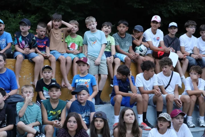 deti v letnom tábore Fantázia – 4. fantastický turnus 2026, 4. deň, Fantázia má talent – fotka 7 z 73