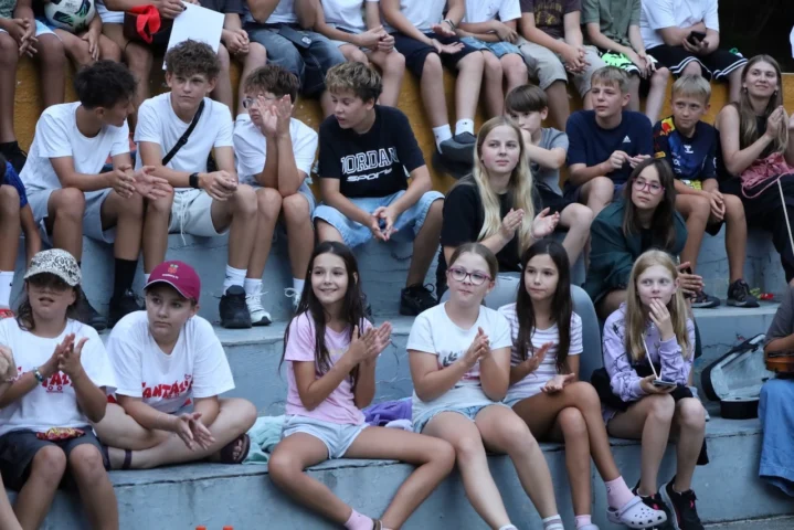deti v letnom tábore Fantázia – 4. fantastický turnus 2026, 4. deň, Fantázia má talent – fotka 15 z 73