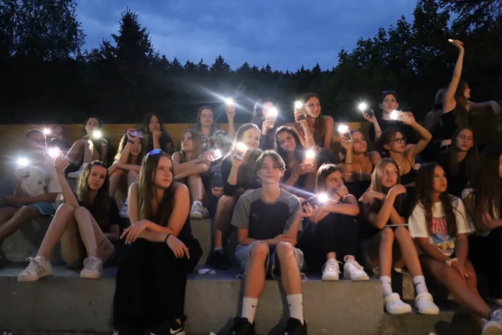 deti v letnom tábore Fantázia – 4. fantastický turnus 2026, 6. deň, Gala – fotka 46 z 50