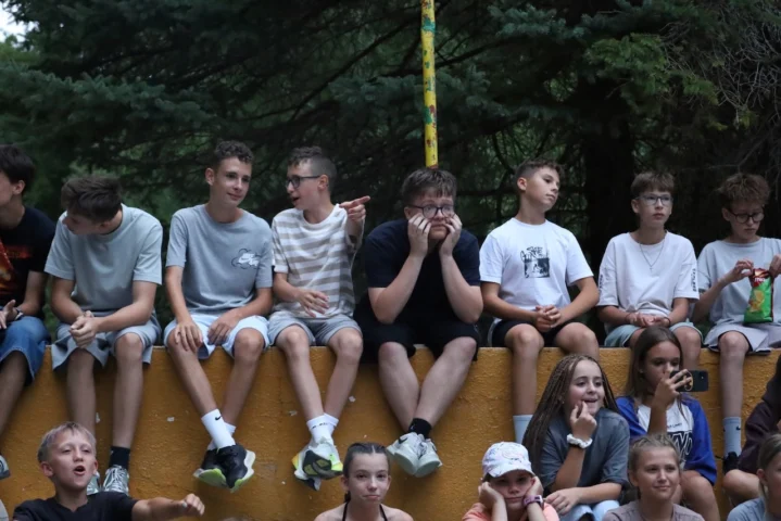 deti v letnom tábore Fantázia – 4. fantastický turnus 2026, 6. deň, Gala – fotka 21 z 50