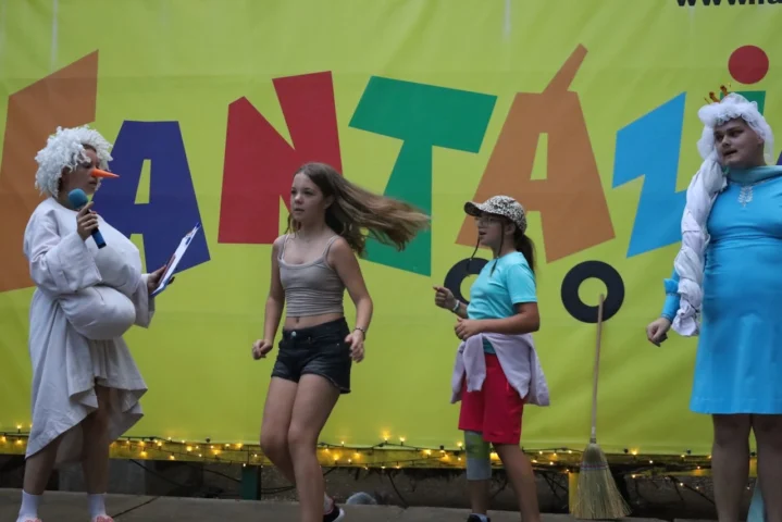 deti v letnom tábore Fantázia – 4. fantastický turnus 2026, 6. deň, Gala – fotka 14 z 50