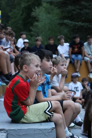 deti v letnom tábore Fantázia – 4. fantastický turnus 2026, 6. deň, Gala – fotka 28 z 50
