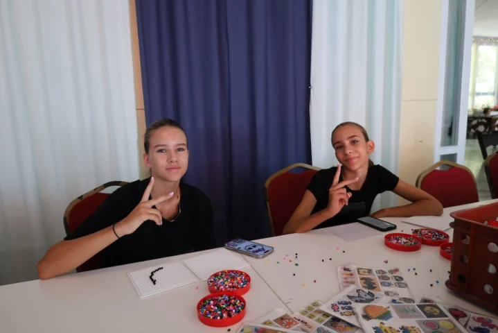 deti v letnom tábore Fantázia – 4. fantastický turnus 2026, 6. deň, Fantastické kluby dopoludnia – fotka 11 z 63