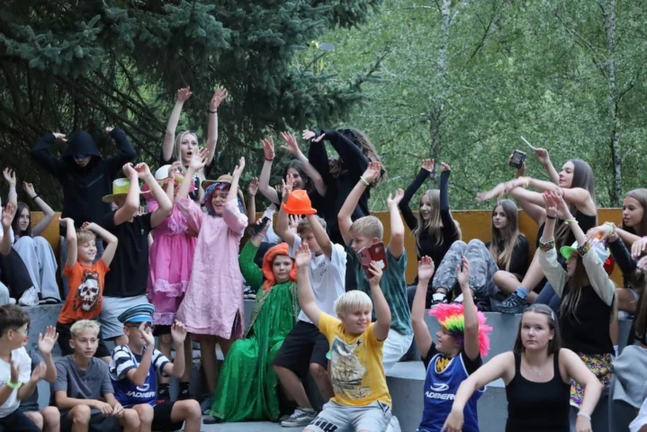 deti v letnom tábore Fantázia – 4. fantastický turnus 2026, 7. deň, Hudobný festival – fotka 27 z 93