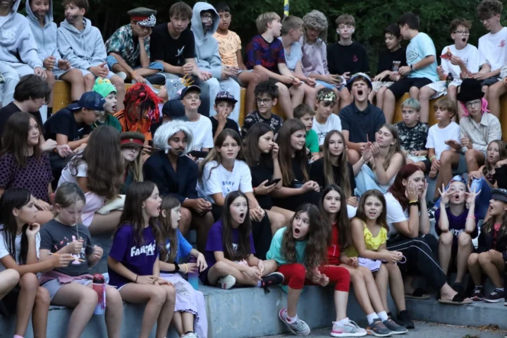 deti v letnom tábore Fantázia – 4. fantastický turnus 2026, 7. deň, Hudobný festival – fotka 4 z 93