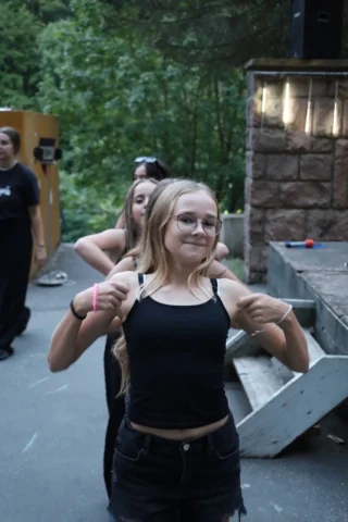 deti v letnom tábore Fantázia – 4. fantastický turnus 2026, 7. deň, Hudobný festival – fotka 59 z 93