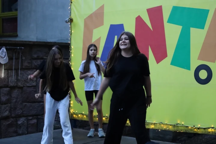 deti v letnom tábore Fantázia – 4. fantastický turnus 2026, 7. deň, Hudobný festival – fotka 46 z 93