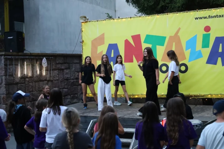 deti v letnom tábore Fantázia – 4. fantastický turnus 2026, 7. deň, Hudobný festival – fotka 42 z 93
