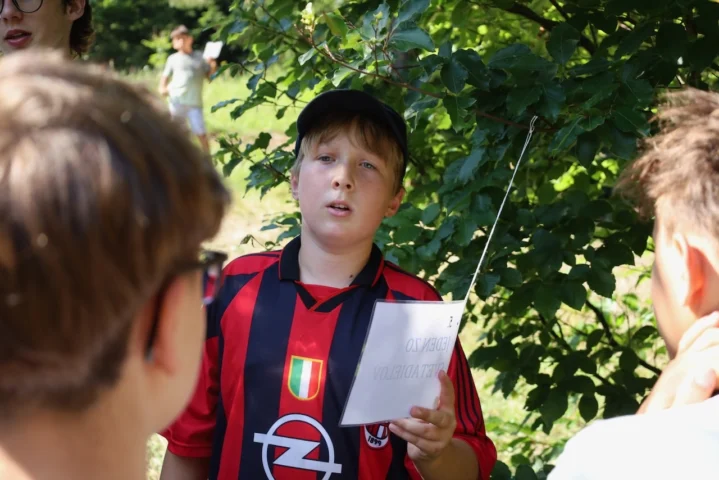 deti v letnom tábore Fantázia – 4. fantastický turnus 2026, 5. deň, Tajomstvo lesa – fotka 16 z 21
