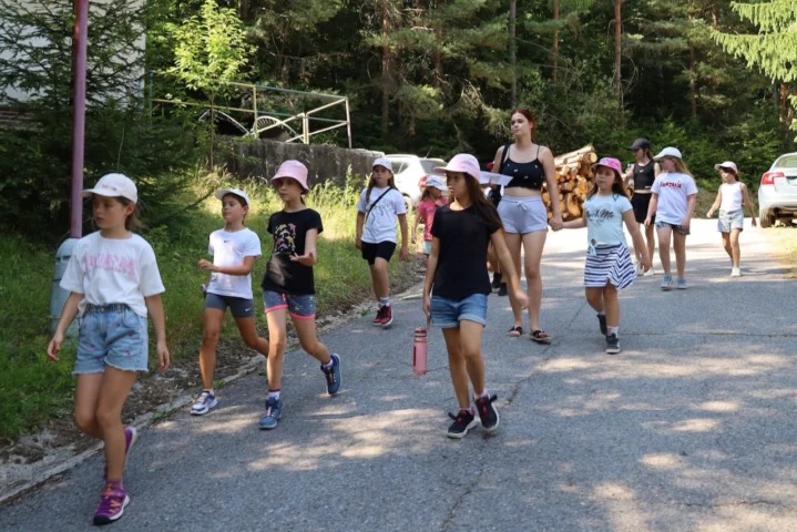 deti v letnom tábore Fantázia – 4. fantastický turnus 2026, 5. deň, Tajomstvo lesa – fotka 2 z 21