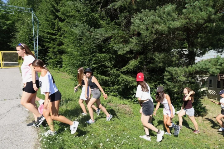 deti v letnom tábore Fantázia – 4. fantastický turnus 2026, 5. deň, Tajomstvo lesa – fotka 19 z 21