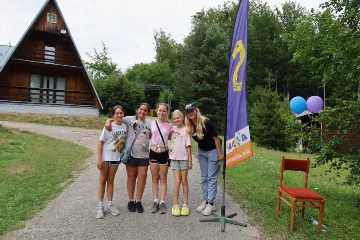 deti v letnom tábore Fantázia – 4. fantastický turnus 2026, 1. deň, Príchod – fotka 37 z 57