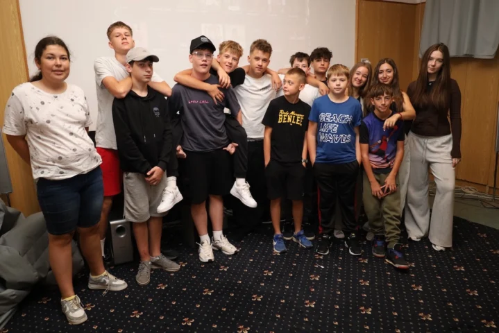 deti v letnom tábore Fantázia – 1. fantastický turnus 2026, 6. deň, Fantastické kluby dopoludnia – fotka 25 z 79