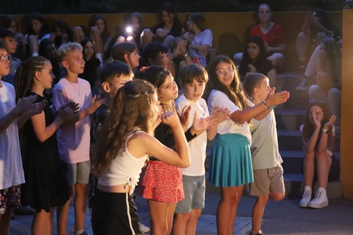 deti v letnom tábore Fantázia – 4. fantastický turnus 2026, 3. deň, Let's dance – fotka 65 z 76