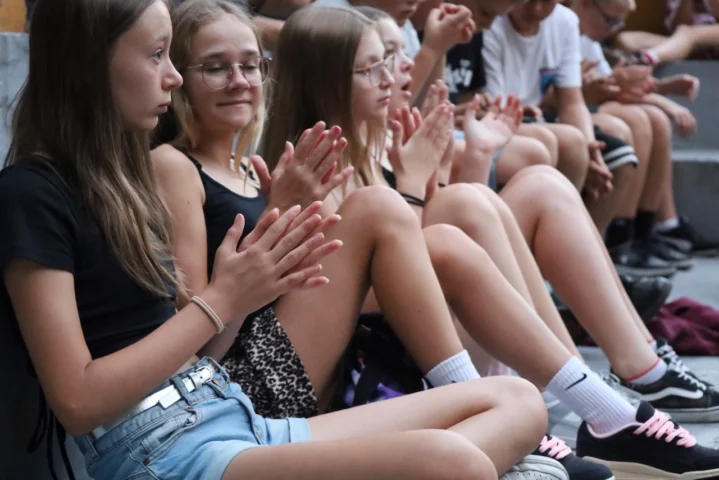 deti v letnom tábore Fantázia – 4. fantastický turnus 2026, 3. deň, Let's dance – fotka 37 z 76