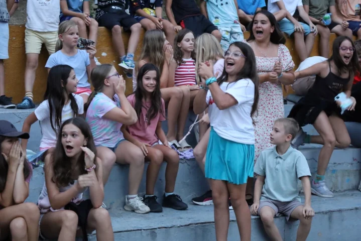 deti v letnom tábore Fantázia – 4. fantastický turnus 2026, 3. deň, Let's dance – fotka 50 z 76