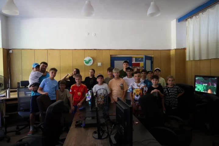 deti v letnom tábore Fantázia – 4. fantastický turnus 2026, 3. deň, Fantastické kluby popoludní – fotka 16 z 32
