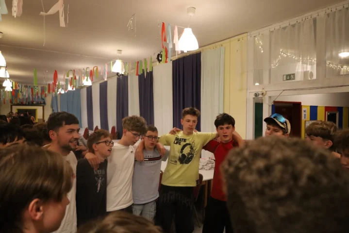 deti v letnom tábore Fantázia – 4. fantastický turnus 2026, 9. deň, Rozlúčka – fotka 74 z 97